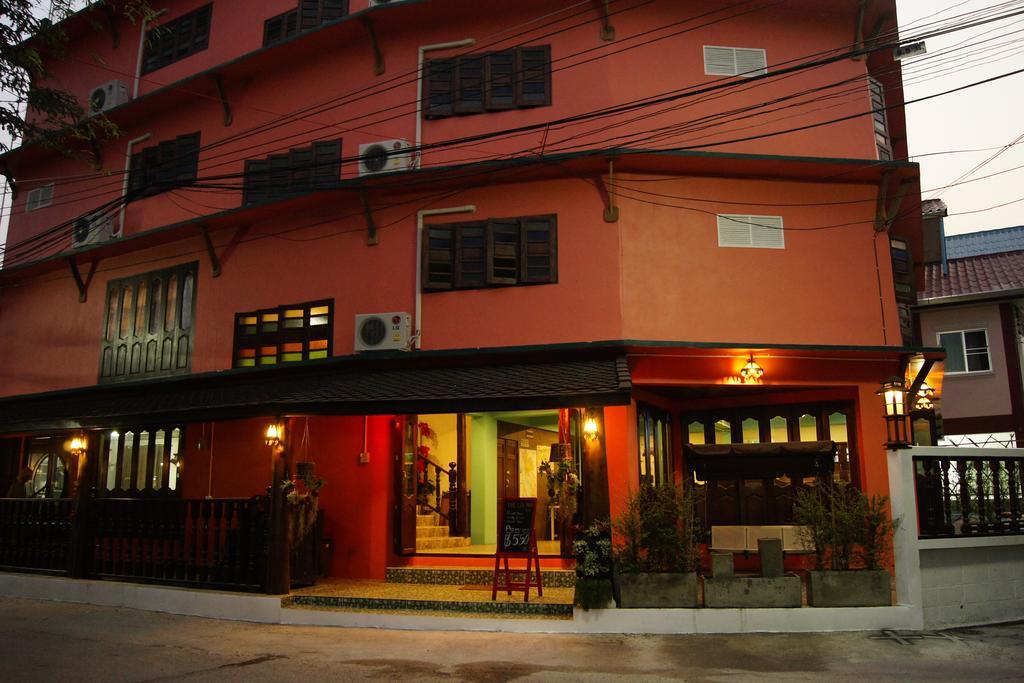 The Corner Inn Čiang Mai Exteriér fotografie