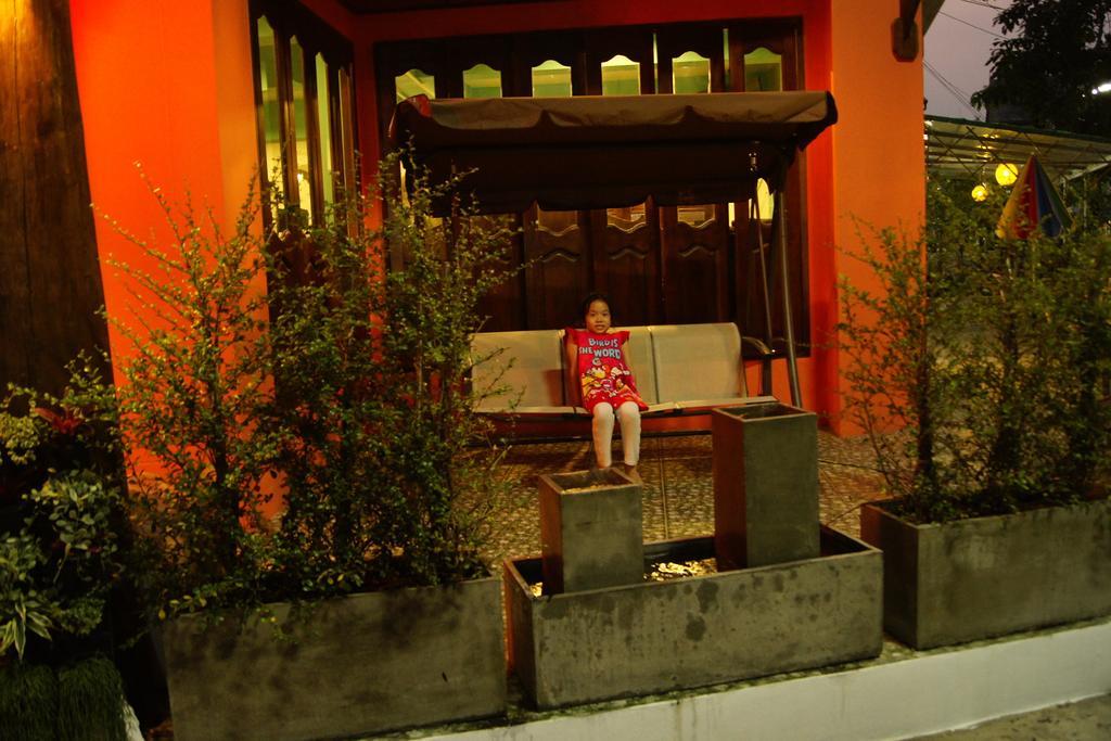 The Corner Inn Čiang Mai Exteriér fotografie